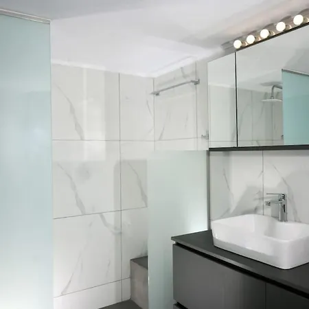 Marie's Luxury Center Kandiye